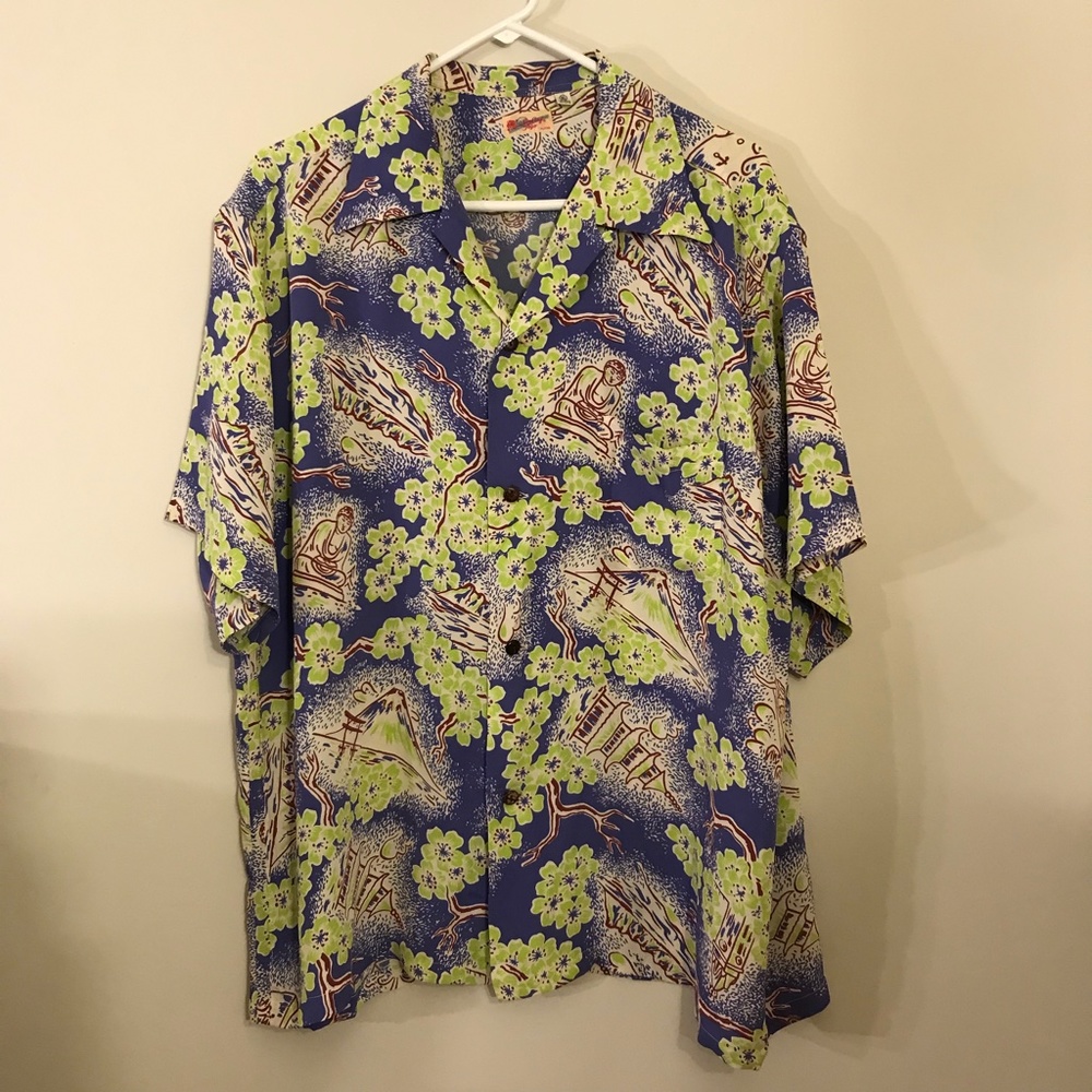 Sun Surf Toyo Men's Hawaiian Green and Purple Shirt XL